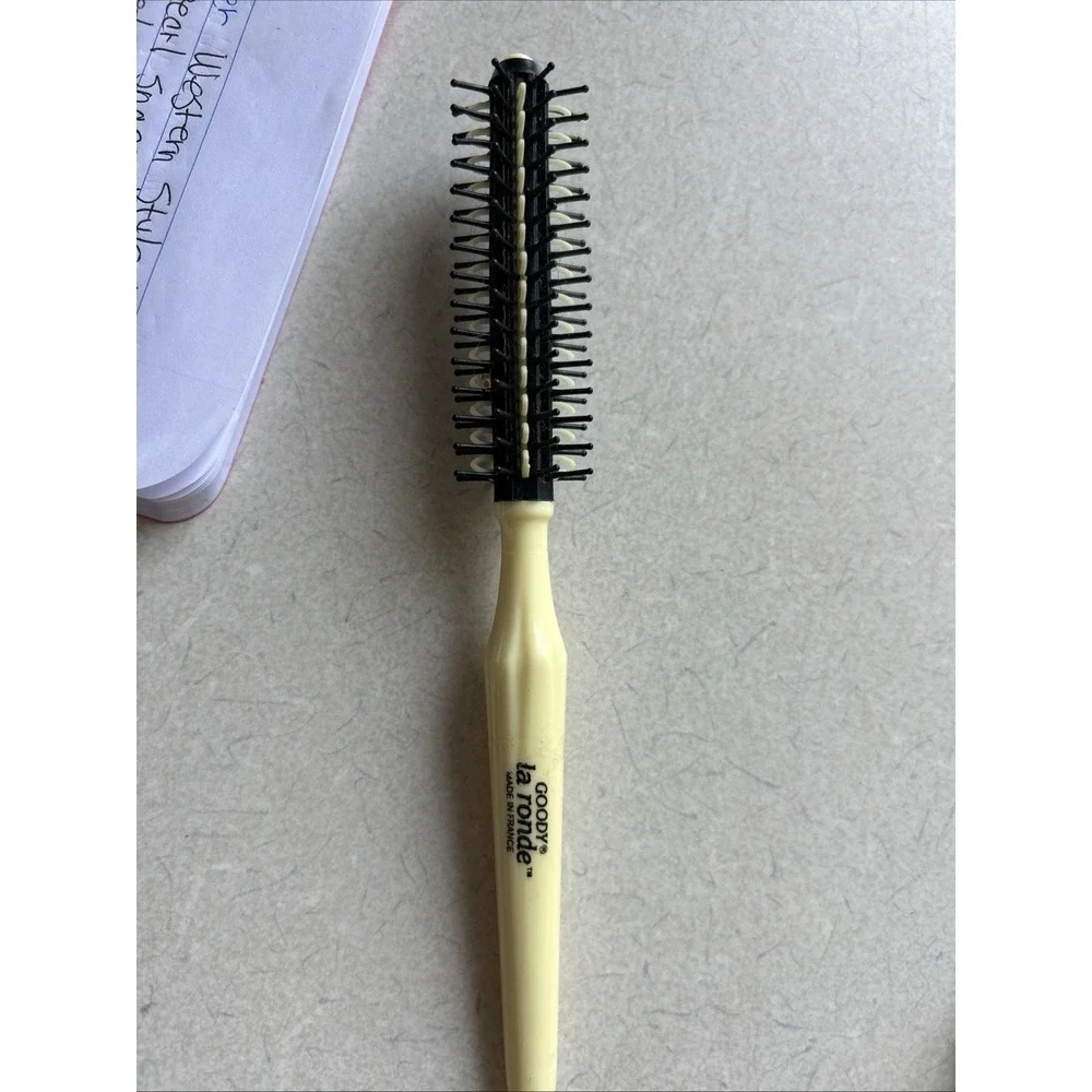 Vintage‎ Goody La Ronde (Made in France) round hairbrush